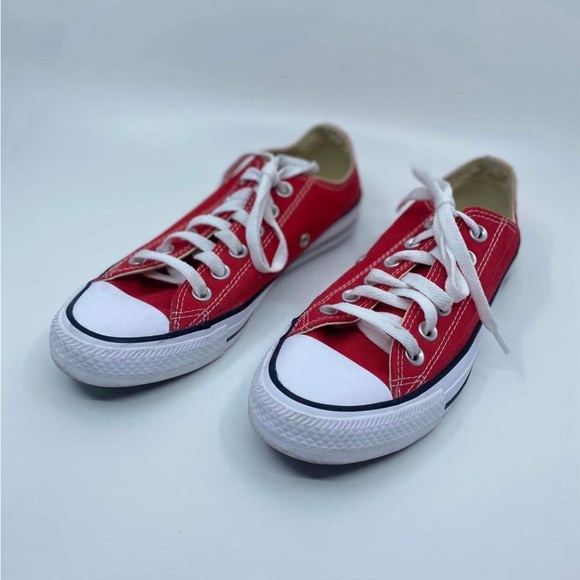 Red Converse Chuck Taylors All-Star Low Top Canvas Sneakers Unisex M(4) F(6) - Picture 4 of 16